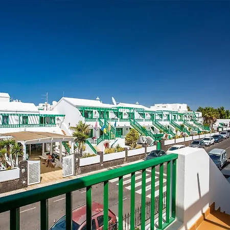 Azalea's * Puerto del Carmen (Lanzarote)